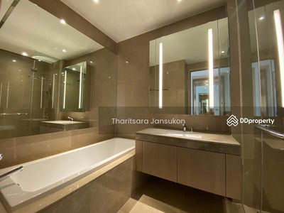 Magnolias Waterfront Residences, Bangkok, Thailand Magnolias Waterfront Residences, Bangkok, Thailand