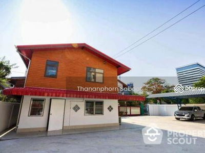 Premium 2-Bedroom House, Bangkok, Thailand Premium 2-Bedroom House, Bangkok, Thailand