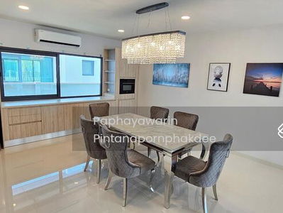 Centro Bangna Km.7, Samut Prakan, Thailand Centro Bangna Km.7, Samut Prakan, Thailand