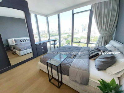 Siamese Exclusive Queens, Bangkok, Thailand Siamese Exclusive Queens, Bangkok, Thailand