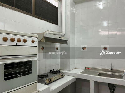 10140, Bangkok, Thailand 10140, Bangkok, Thailand