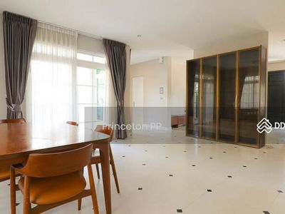 Nantawan Bangna Km.7, Samut Prakan, Thailand Nantawan Bangna Km.7, Samut Prakan, Thailand