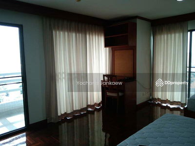 Richmond Palace, Bangkok, Thailand Richmond Palace, Bangkok, Thailand