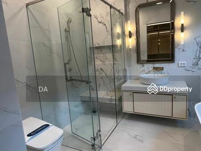 Nantawan Rama 9 New Krungthepkreetha, Bangkok, Thailand Nantawan Rama 9 New Krungthepkreetha, Bangkok, Thailand