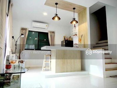 Modi Villa Chaiyaphruek, Nonthaburi, Thailand Modi Villa Chaiyaphruek, Nonthaburi, Thailand