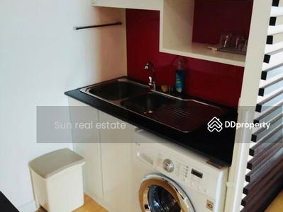 Baan Sathorn Chaopraya, Bangkok, Thailand Baan Sathorn Chaopraya, Bangkok, Thailand