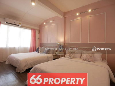 Townhouse for Rent, Bangkok, Thailand Townhouse for Rent, Bangkok, Thailand
