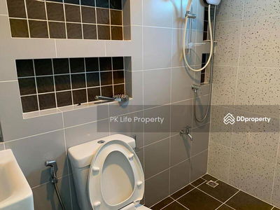 Gehäuse In Kathu, Thailand Gehäuse In Kathu, Thailand