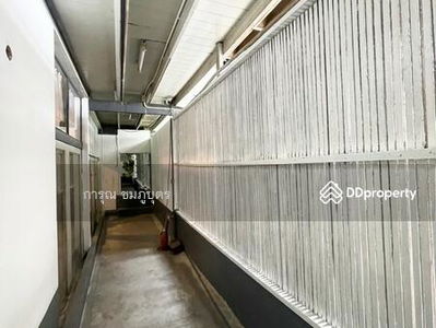 Lat Phrao 64, Intersection 7, Bangkok, Thailand Lat Phrao 64, Intersection 7, Bangkok, Thailand