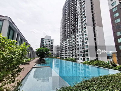 Fuse Mobius Ramkhamhaeng Klongton, Bangkok, Thailand Fuse Mobius Ramkhamhaeng Klongton, Bangkok, Thailand