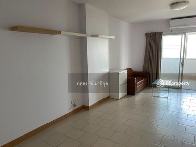 City Home Tha-Phra Intersection, Bangkok, Thailand City Home Tha-Phra Intersection, Bangkok, Thailand