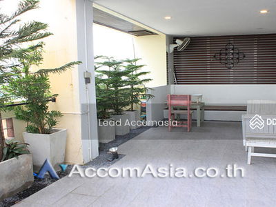 Monterey Place, Bangkok, Thailand Monterey Place, Bangkok, Thailand