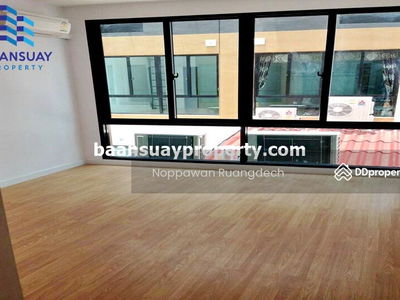 For rent, 4-story townhome, Sathu Pradit Road. Near Central Rama 3, Bangkok, Thailand For rent, 4-story townhome, Sathu Pradit Road. Near Central Rama 3, Bangkok, Thailand