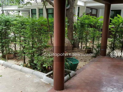 10110, Bangkok, Thailand 10110, Bangkok, Thailand