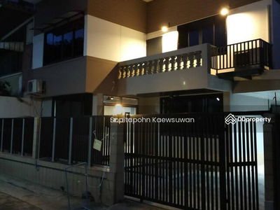 10110, Bangkok, Thailand 10110, Bangkok, Thailand