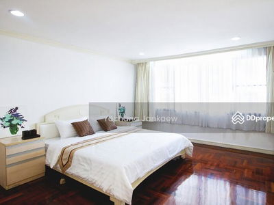 Sethiwan Palace Sukhumvit 4, Bangkok, Thailand Sethiwan Palace Sukhumvit 4, Bangkok, Thailand