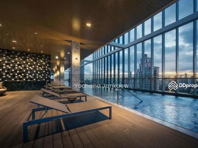 Park Origin Phrom Phong, Bangkok, Thailand Park Origin Phrom Phong, Bangkok, Thailand