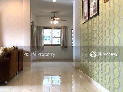 Alojamiento en Ban Ratsada, Thailand Alojamiento en Ban Ratsada, Thailand