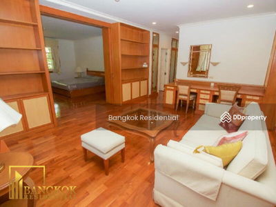 House in Compound, Bangkok, Thailand House in Compound, Bangkok, Thailand