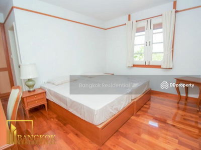 House in Compound, Bangkok, Thailand House in Compound, Bangkok, Thailand