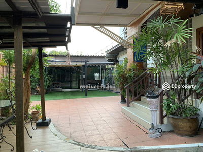 House Sukhumvit 103 BTS Udomsuk, Bangkok, Thailand House Sukhumvit 103 BTS Udomsuk, Bangkok, Thailand