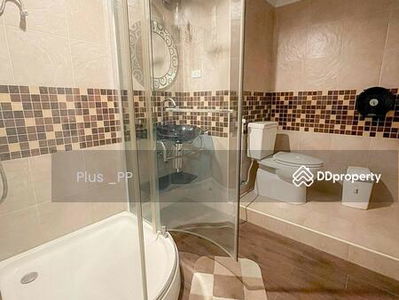 Saranjai Mansion, Bangkok, Thailand Saranjai Mansion, Bangkok, Thailand