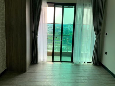 De La Sol, Vietnam De La Sol, Vietnam