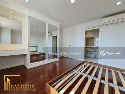 D.S. Tower 1 Sukhumvit 33, Bangkok, Thailand D.S. Tower 1 Sukhumvit 33, Bangkok, Thailand