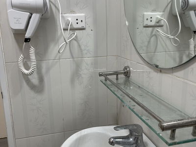 215 Hoa Lam Street, Vietnam 215 Hoa Lam Street, Vietnam