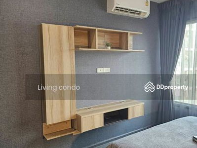 Rich Park @ Triple Station, Bangkok, Thailand Rich Park @ Triple Station, Bangkok, Thailand