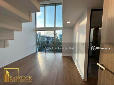 House in Compound, Bangkok, Thailand House in Compound, Bangkok, Thailand