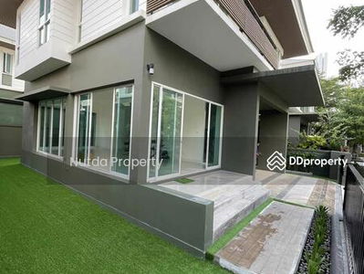 House NARA BOTANIC Srinakharin, Samut Prakan, Thailand House NARA BOTANIC Srinakharin, Samut Prakan, Thailand