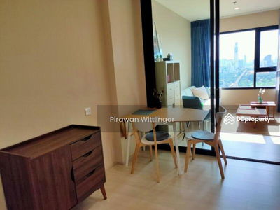 Life Asoke, Bangkok, Thailand Life Asoke, Bangkok, Thailand