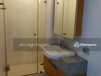 Manhattan Chidlom, Bangkok, Thailand Manhattan Chidlom, Bangkok, Thailand