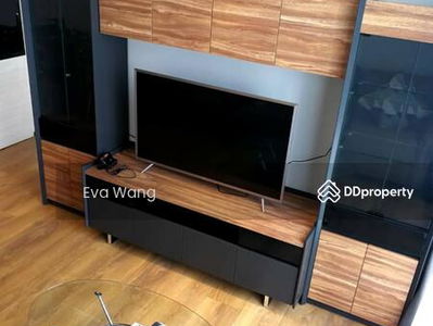 Park Origin Phrom Phong, Bangkok, Thailand Park Origin Phrom Phong, Bangkok, Thailand