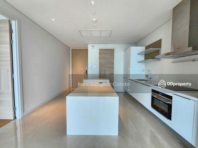 Sindhorn Residence, Bangkok, Thailand Sindhorn Residence, Bangkok, Thailand