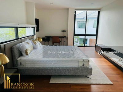 House in Compound, Bangkok, Thailand House in Compound, Bangkok, Thailand