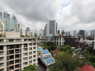 Queen's Park View, Bangkok, Thailand Queen's Park View, Bangkok, Thailand