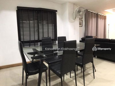 Minimal Detached House in Sukhumvit50 BTS Onnut(GH-850), Bangkok, Thailand Minimal Detached House in Sukhumvit50 BTS Onnut(GH-850), Bangkok, Thailand