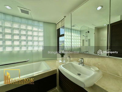 Mayfair Garden, Bangkok, Thailand Mayfair Garden, Bangkok, Thailand