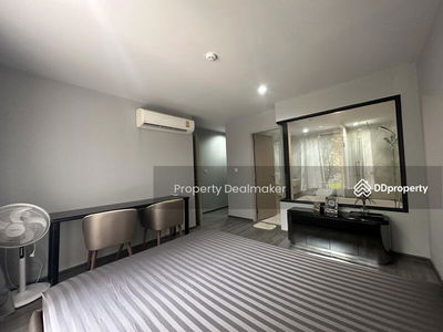 IDEO Mobi Sukhumvit 40, Bangkok, Thailand IDEO Mobi Sukhumvit 40, Bangkok, Thailand