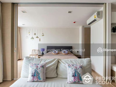 LIV@49, Bangkok, Thailand LIV@49, Bangkok, Thailand