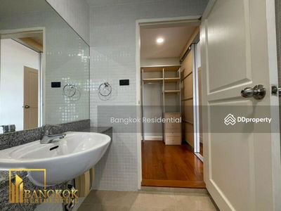 House in Compound, Bangkok, Thailand House in Compound, Bangkok, Thailand