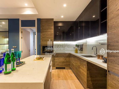 Muniq Langsuan, Bangkok, Thailand Muniq Langsuan, Bangkok, Thailand