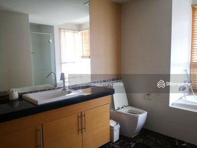 Urbana Sathorn, Bangkok, Thailand Urbana Sathorn, Bangkok, Thailand