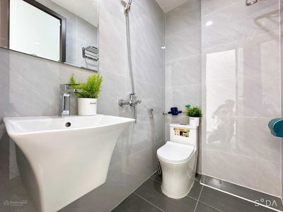 Gehäuse In Hanoi, Vietnam  Gehäuse In Hanoi, Vietnam