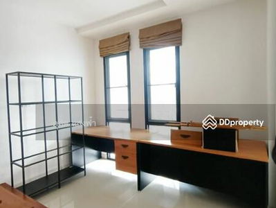 Townhome for rent Palm Hill Tiger Zoo, Sriracha, Chon Buri, Thailand Townhome for rent Palm Hill Tiger Zoo, Sriracha, Chon Buri, Thailand