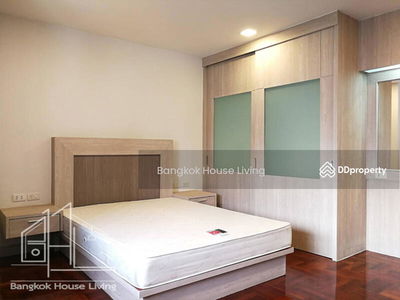 Mitr Mansion, Bangkok, Thailand Mitr Mansion, Bangkok, Thailand