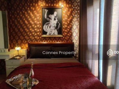 Ivy River, Bangkok, Thailand Ivy River, Bangkok, Thailand