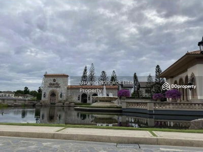 Nantawan Ramindra-Phahonyothin 50, Bangkok, Thailand Nantawan Ramindra-Phahonyothin 50, Bangkok, Thailand